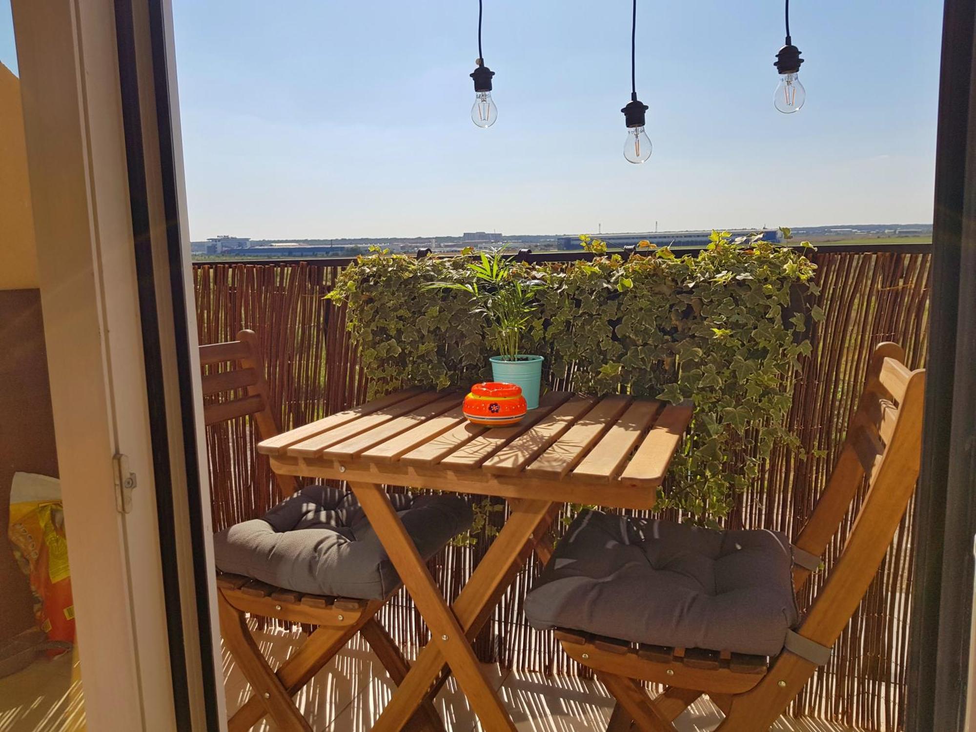 Luxury Apartment With Pool In North Bucharest Cretuleasca Eksteriør bilde