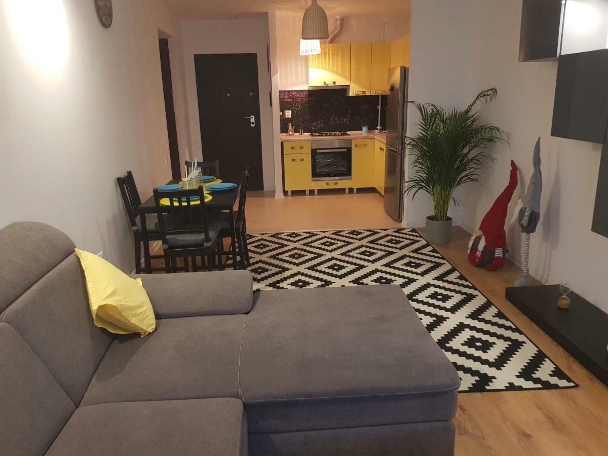 Luxury Apartment With Pool In North Bucharest Cretuleasca Eksteriør bilde