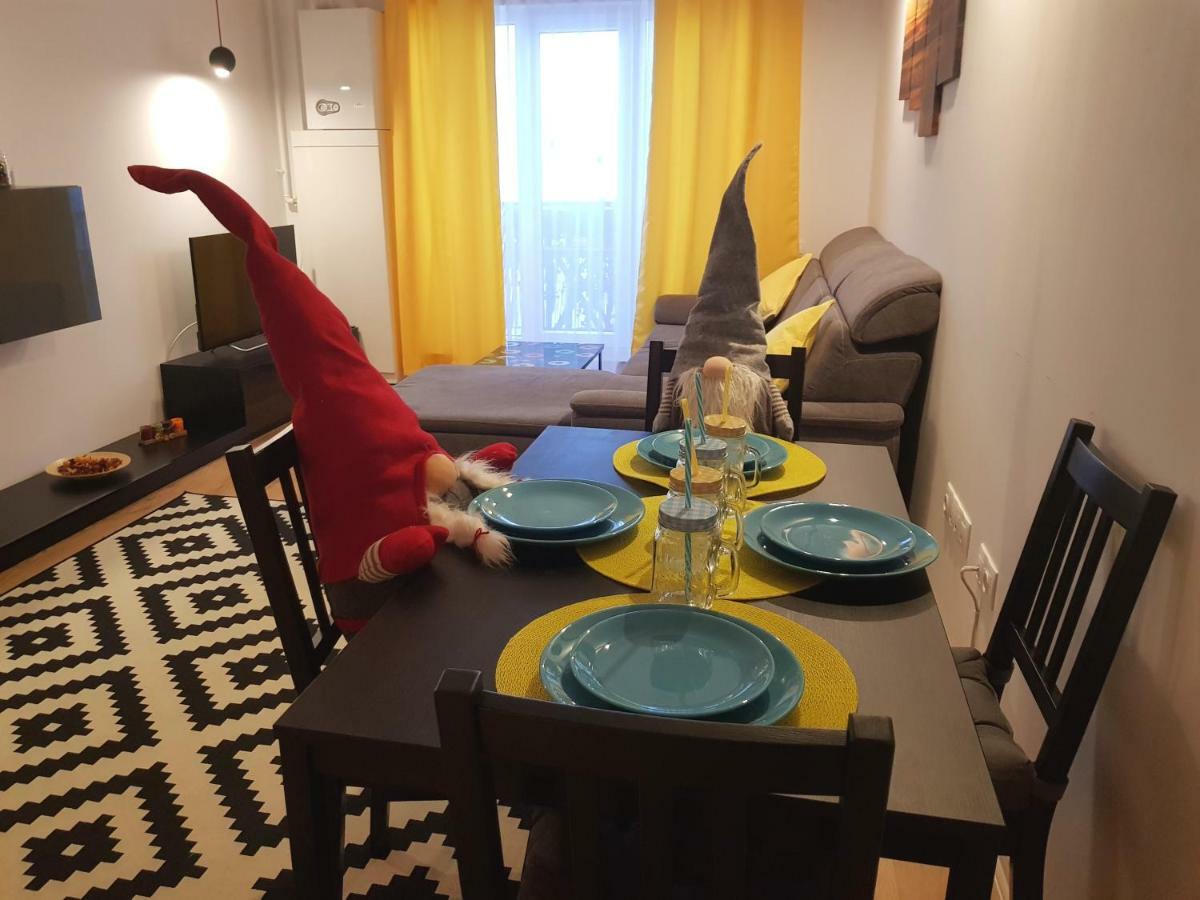 Luxury Apartment With Pool In North Bucharest Cretuleasca Eksteriør bilde